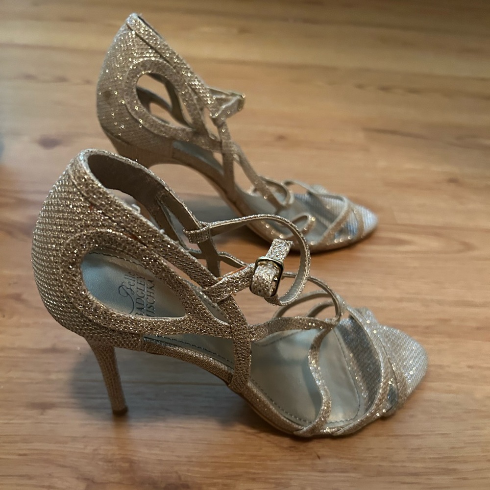 Formal Belle Badgley Mischka Gold Heels